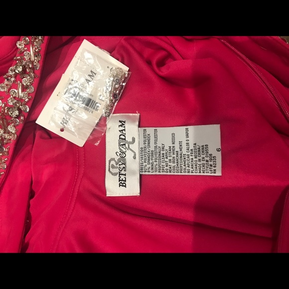 Pink Formal Gown NWT - Macy’s - Size 6 - Picture 6 of 6